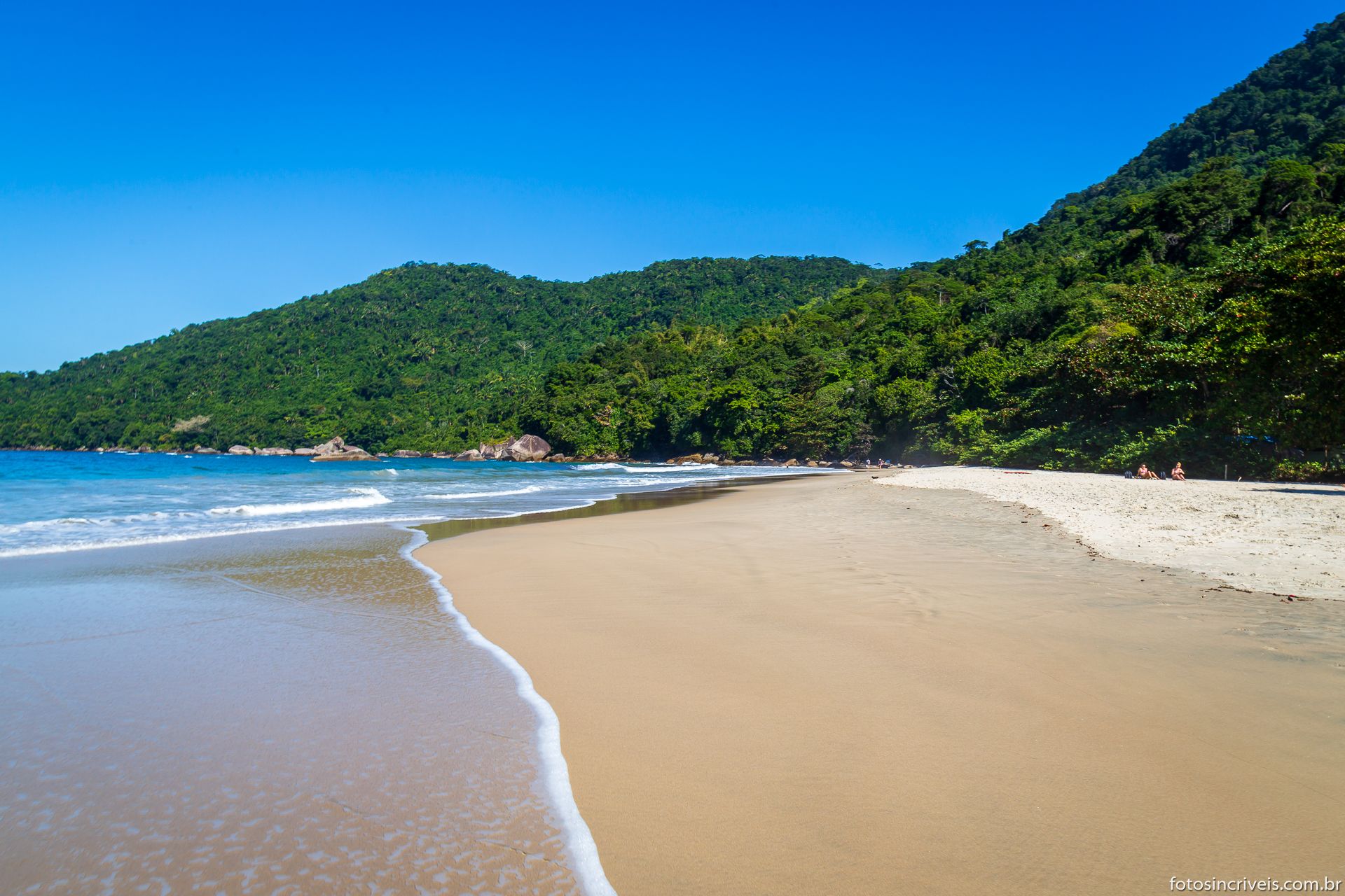 Praia do Cachadaço em Trindade